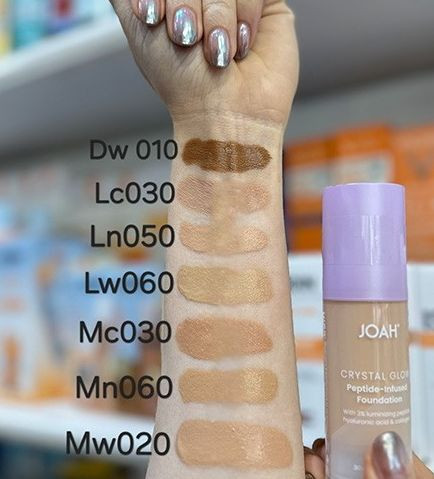 کرم پودر آبرسان جوآ کره ایLW060شماره Joah Crystal Glow Foundation